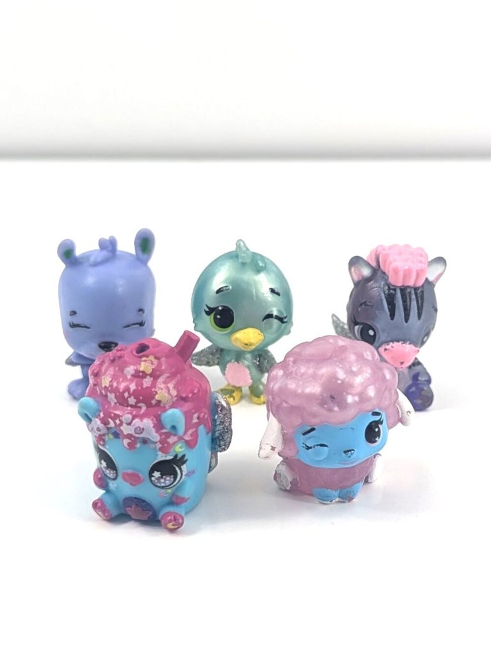 Lot of five Hatchimals CollEGGtibles figures